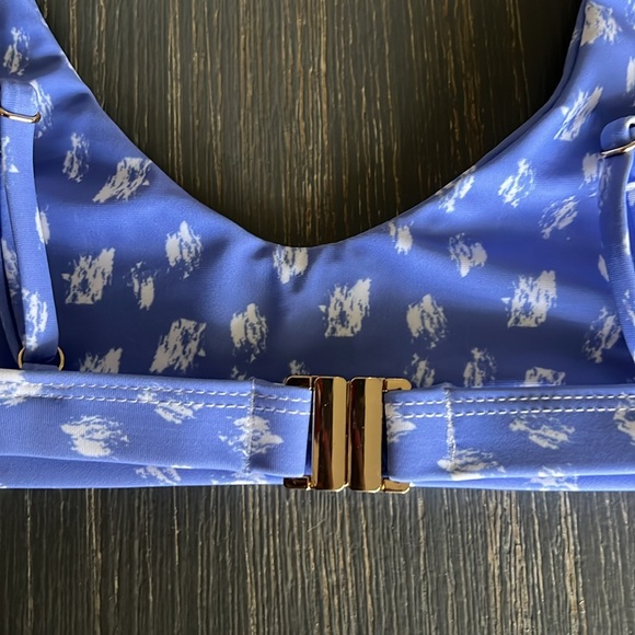 Kulani Kini Swim Top. - Picture 4 of 4